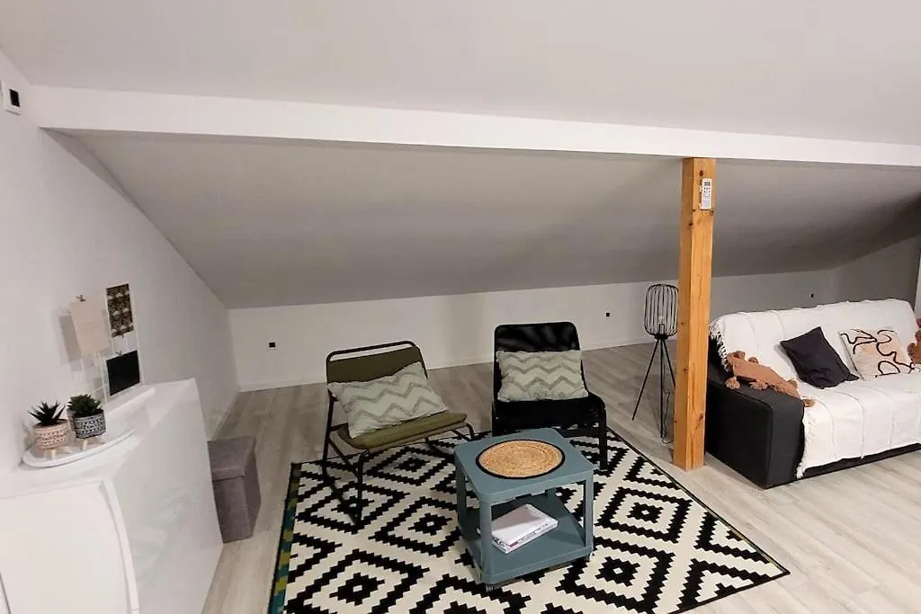 Close To City Far From Crowd Apartment Rijeka