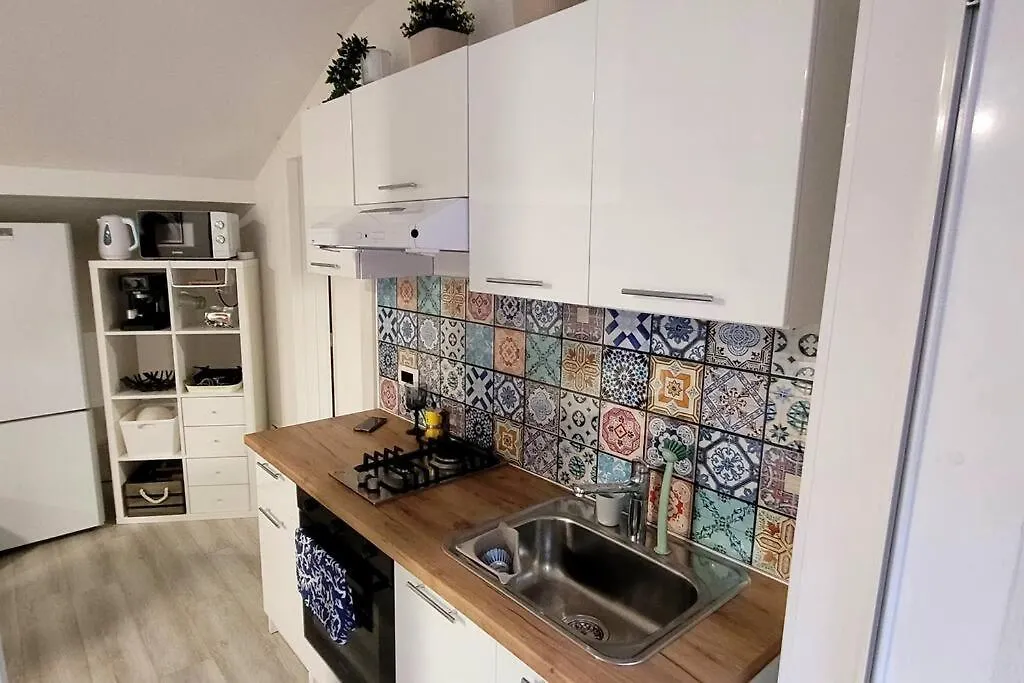 Close To City Far From Crowd Apartment Rijeka